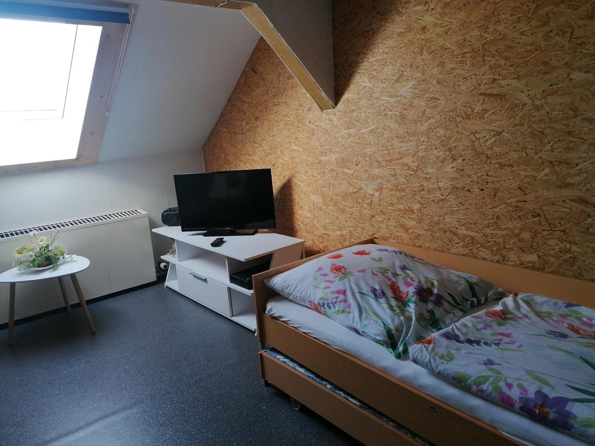 Grosse Am Rennsteig Neuhaus am Rennweg